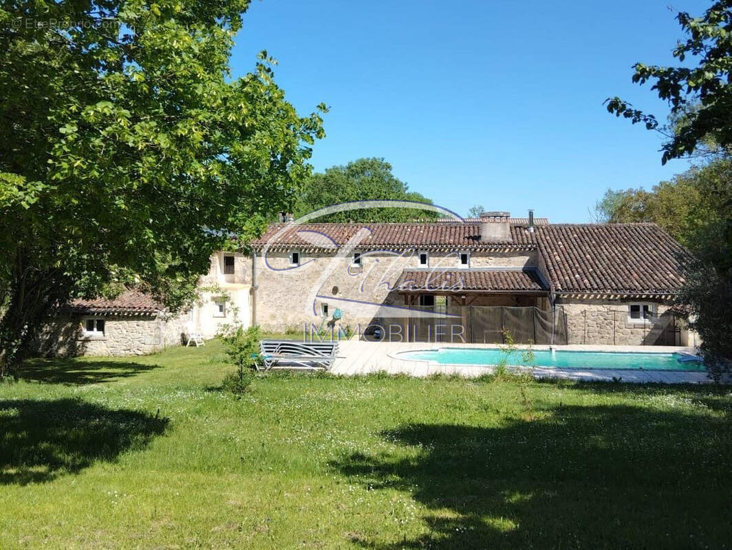 Maison à VERAC