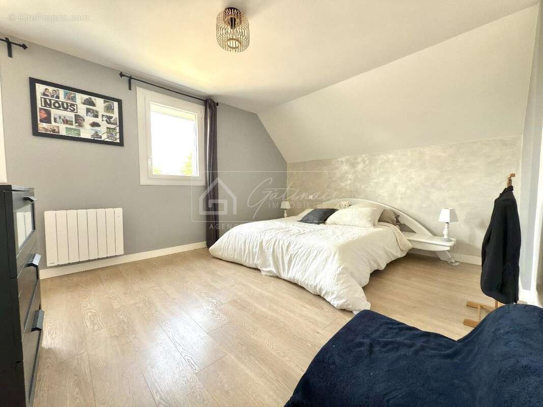 Maison à MILLY-LA-FORET