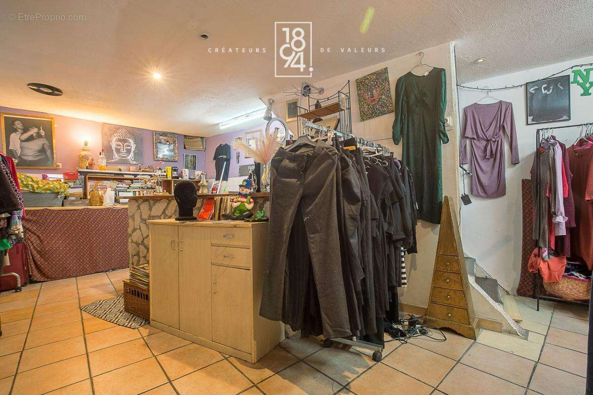 Commerce à MARSEILLE-1E