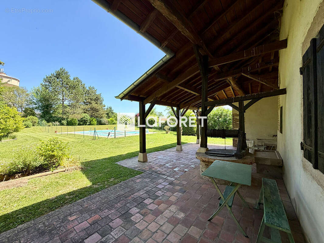 Maison à vendre Saint Julien Sur Veyle 10 pièce(s) 268.03 m2 - photo 6
