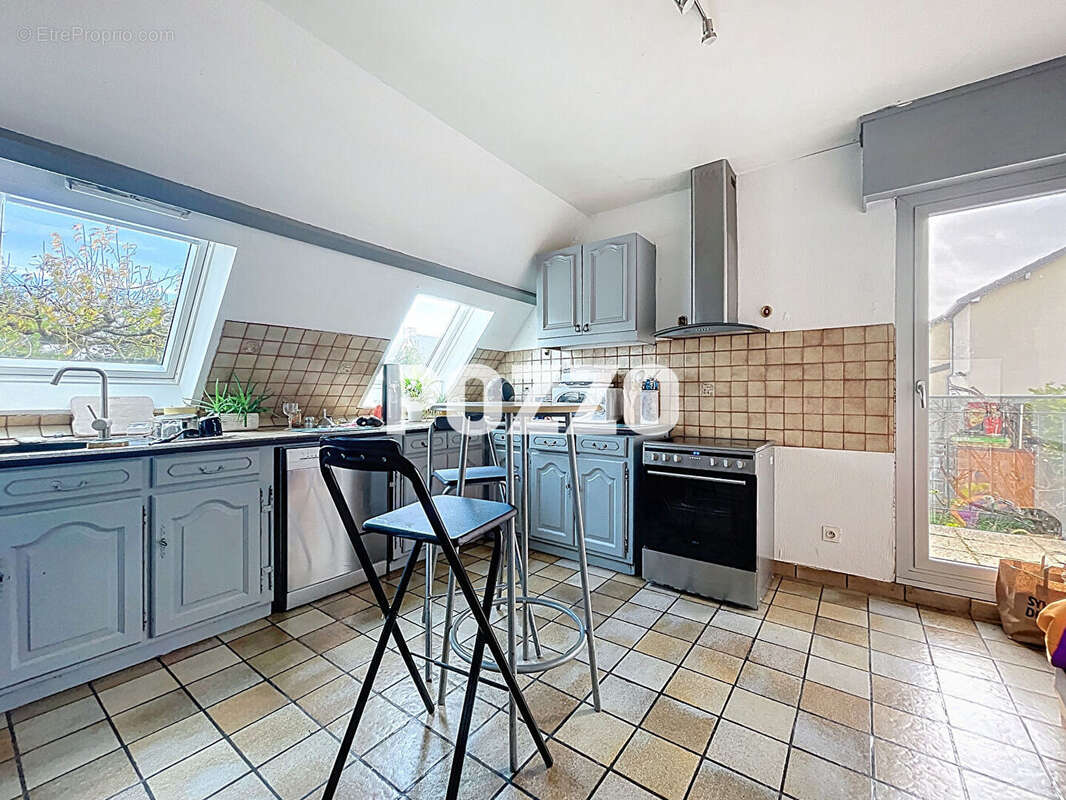 Maison à FLEURY-SUR-ORNE