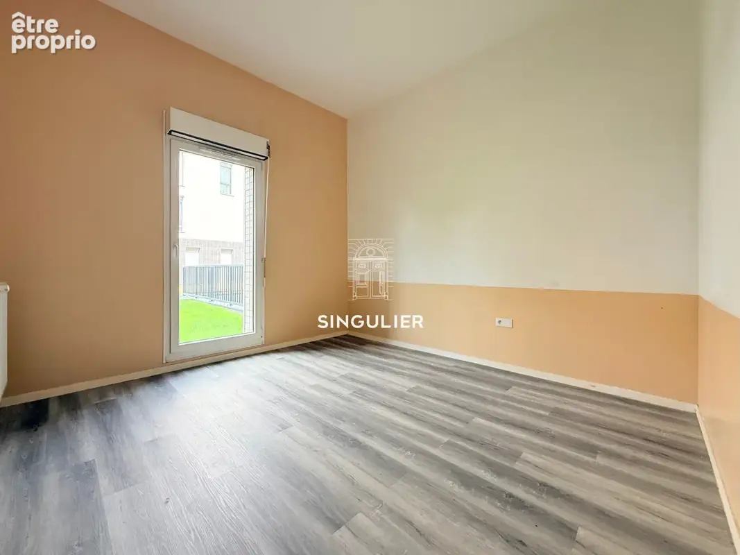 LILLE - Appartement familial récent 3 chambres avec jardin de 100 m2   Terrasse   Résidence sécurisée - photo 12