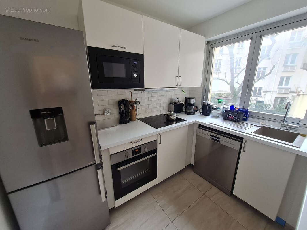 Appartement à PARIS-15E
