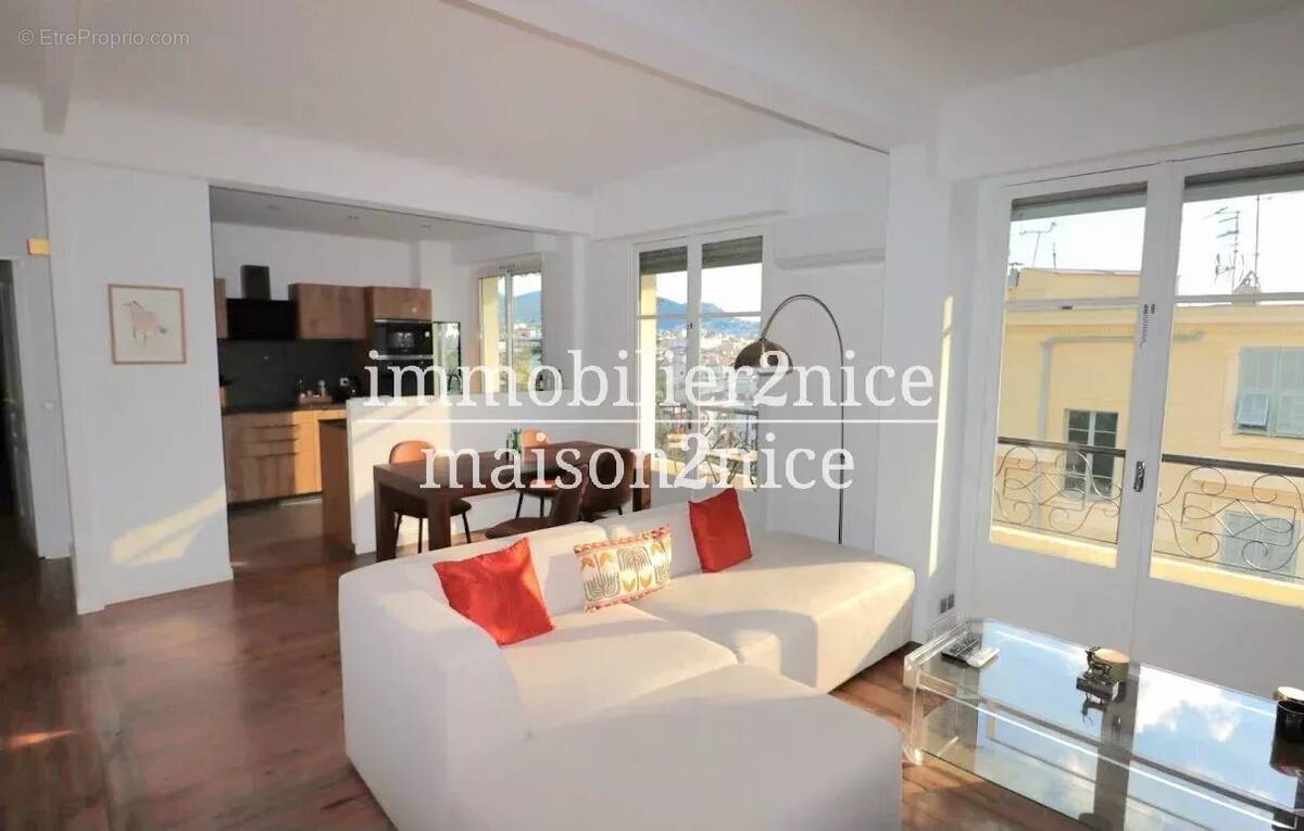 Appartement à NICE