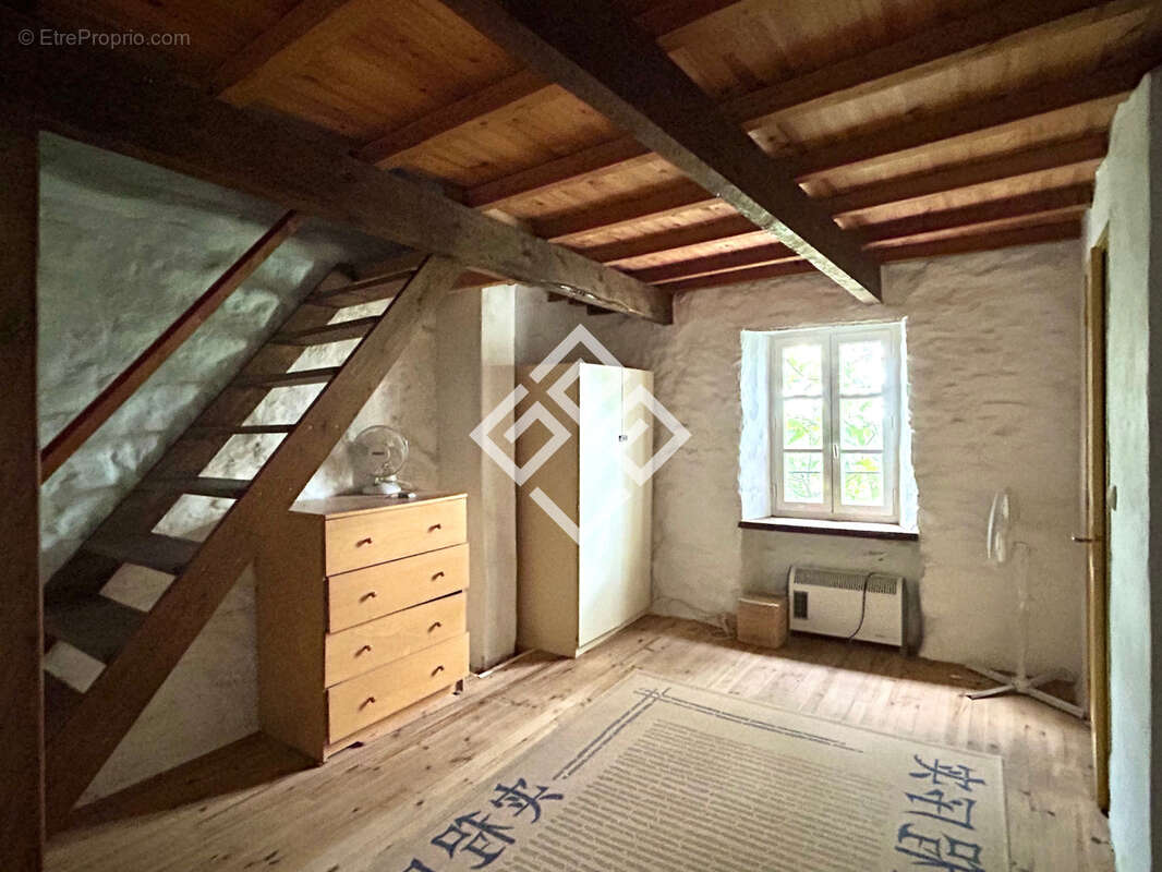 Maison de caractère avec piscine et panorama - photo 11