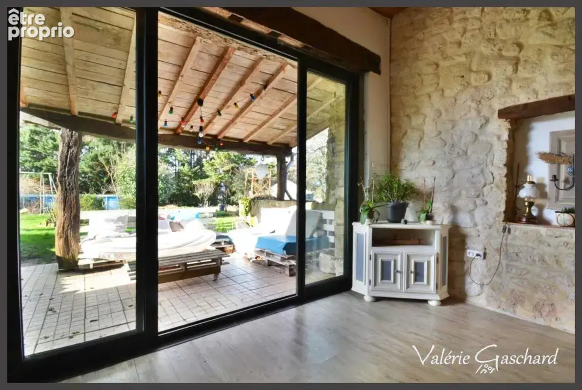 Montcaret – Belle maison en pierre de 250 m² en pleine campagne – Idéale projet familial ou activité touristique ou de bien être - photo 26