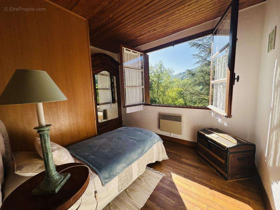 Maison à SAINT-LARY