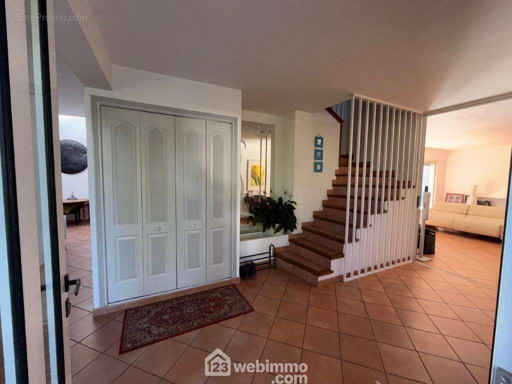 Maison à SAINT-AUNES