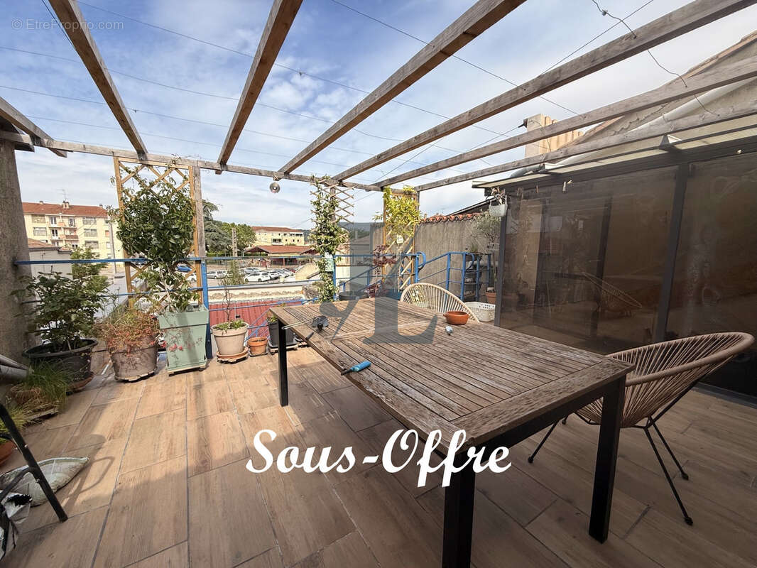 Appartement à PORTES-LES-VALENCE