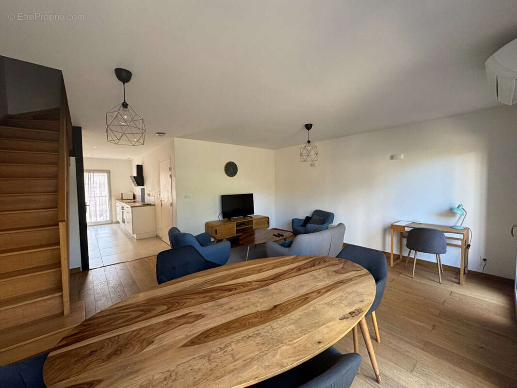Bordeaux Bacalan - Maison de 90 m² avec garage et grande terrasse - photo 2