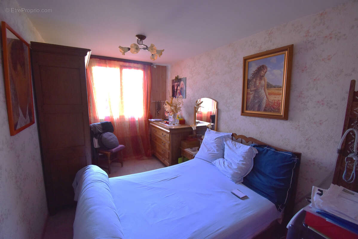 Maison à SAINT-LOUP-SUR-SEMOUSE