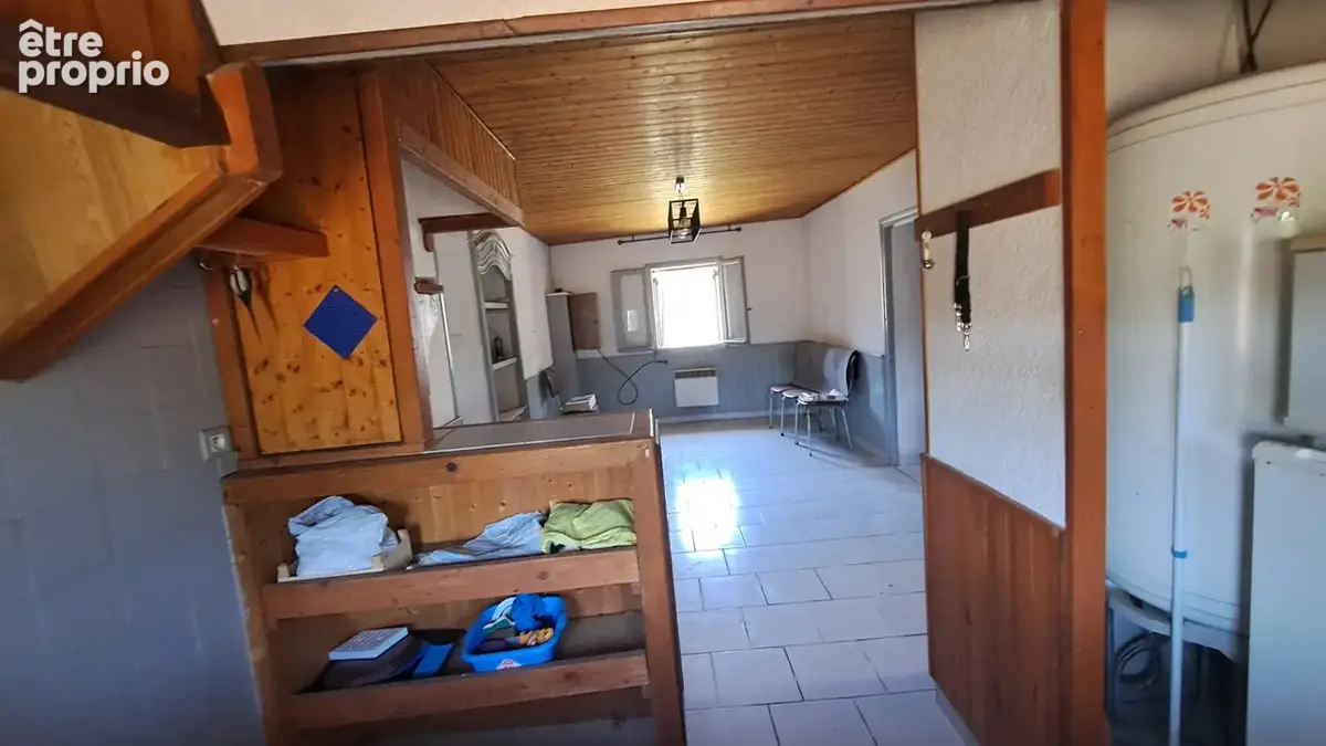 Ensemble immobilier de 4 logements en pierres sur une parcelle de 3109 m2. IDEAL INVESTISSEMENT LOCATIF. - photo 18