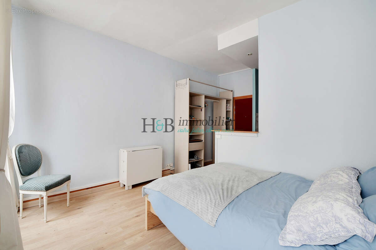 Appartement à PARIS-12E