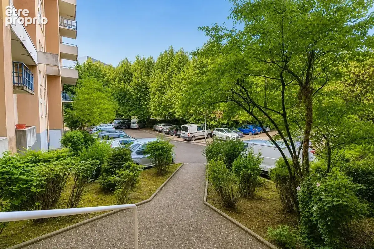 Appartement 1 pièce de 30 m² situé à Grenoble - photo 8