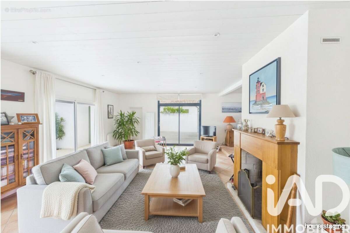 Photo 2 - Maison à LA FLOTTE