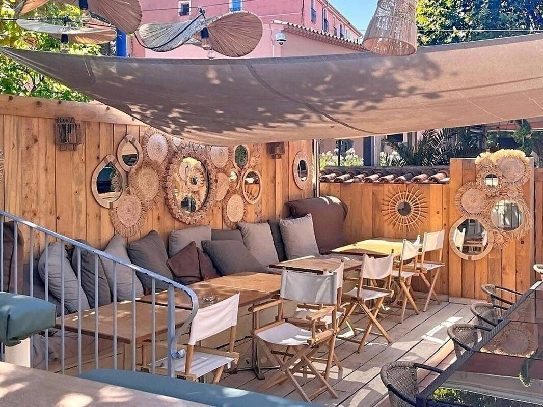 Photo 1 - Commerce à HYERES