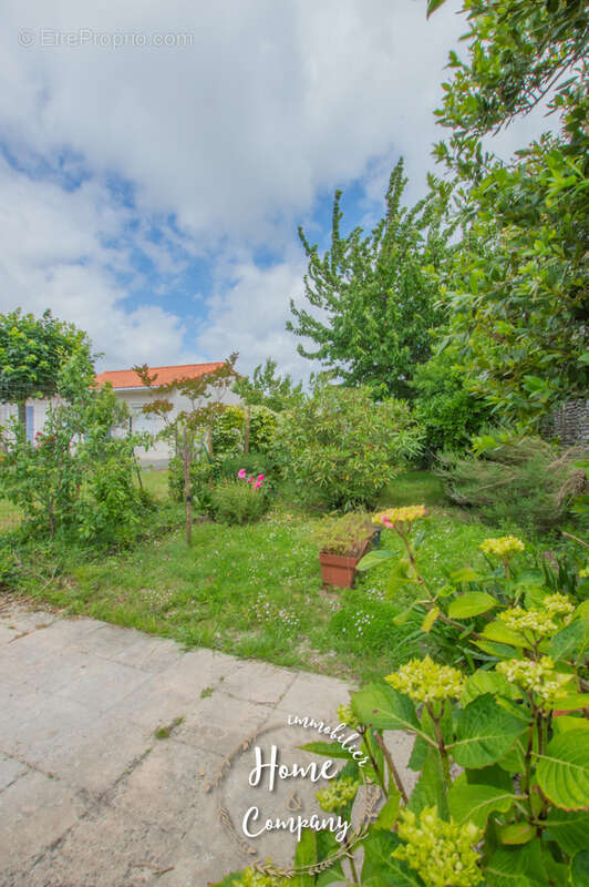 Maison à MESCHERS-SUR-GIRONDE
