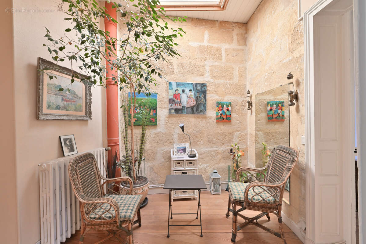 Appartement à BORDEAUX