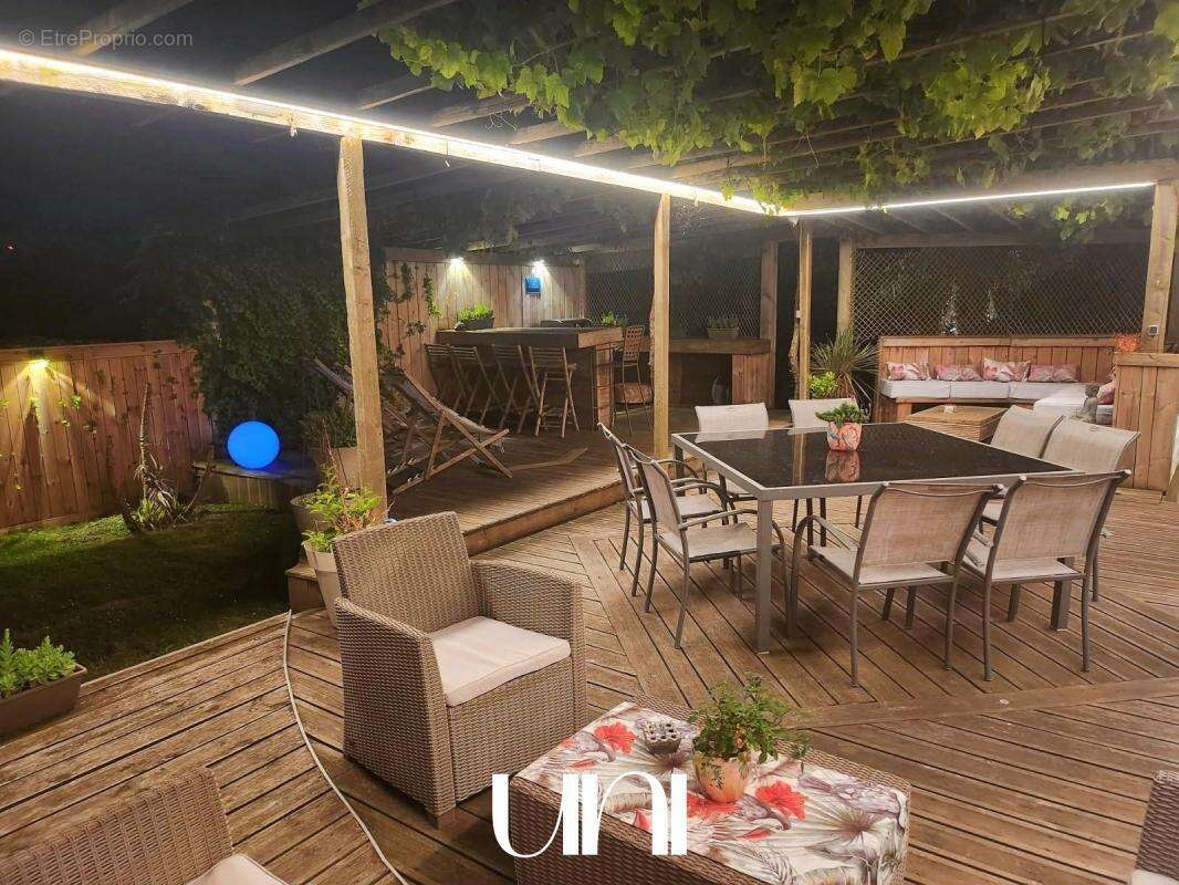 Maison à BLAINVILLE-SUR-ORNE