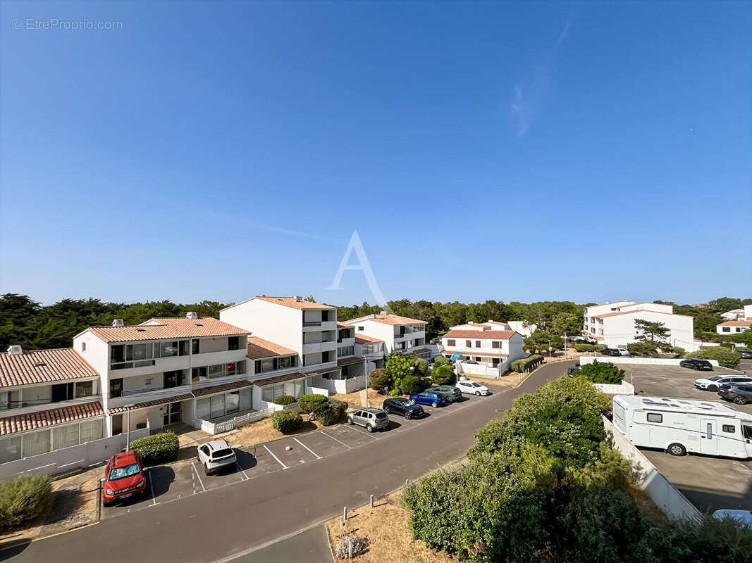 Appartement  2 pièce(s) avec une vue dégagée et un garage - photo 7