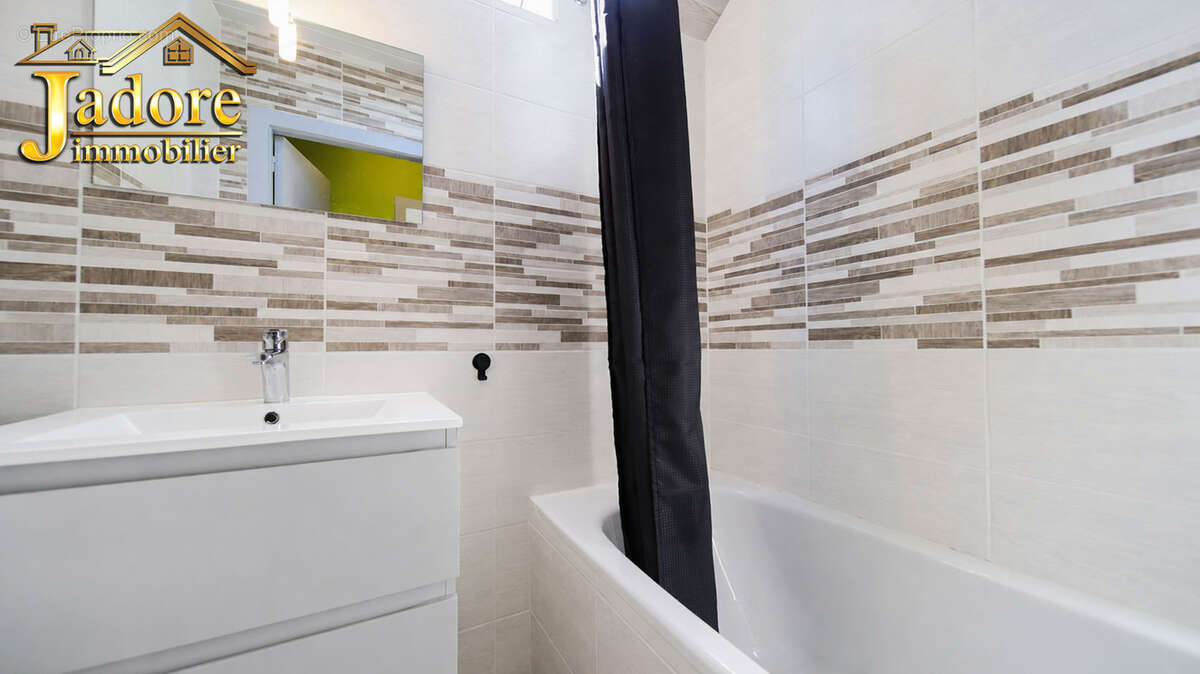 Superbe maison renovee type plain pied - photo 22