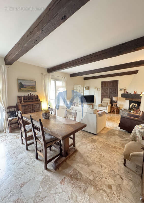 Maison à CABESTANY
