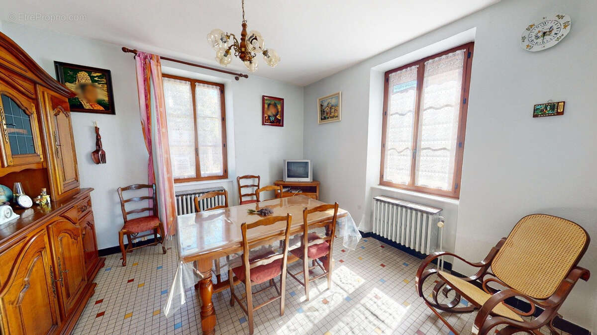 Maison à LA CHAISE-DIEU