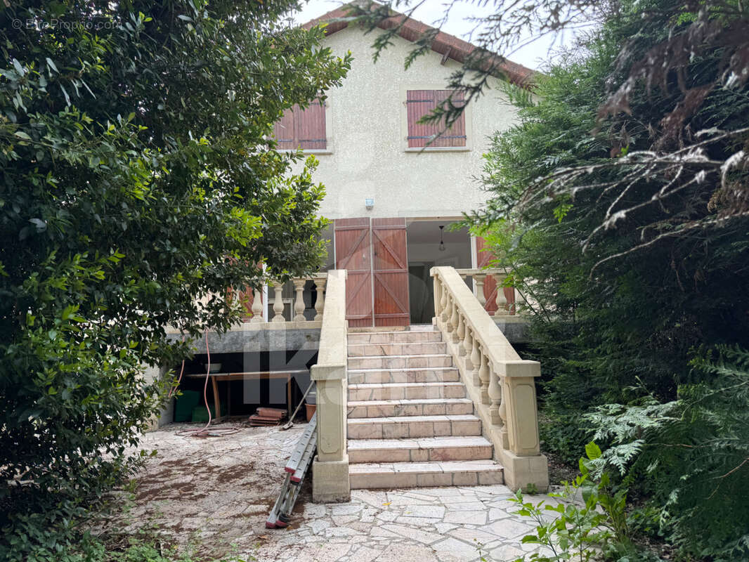 Maison à AULNAY-SOUS-BOIS