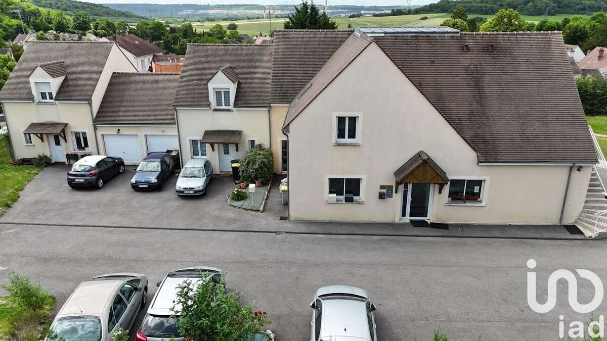 Appartement 440 m² à Guitrancourt  - photo 2