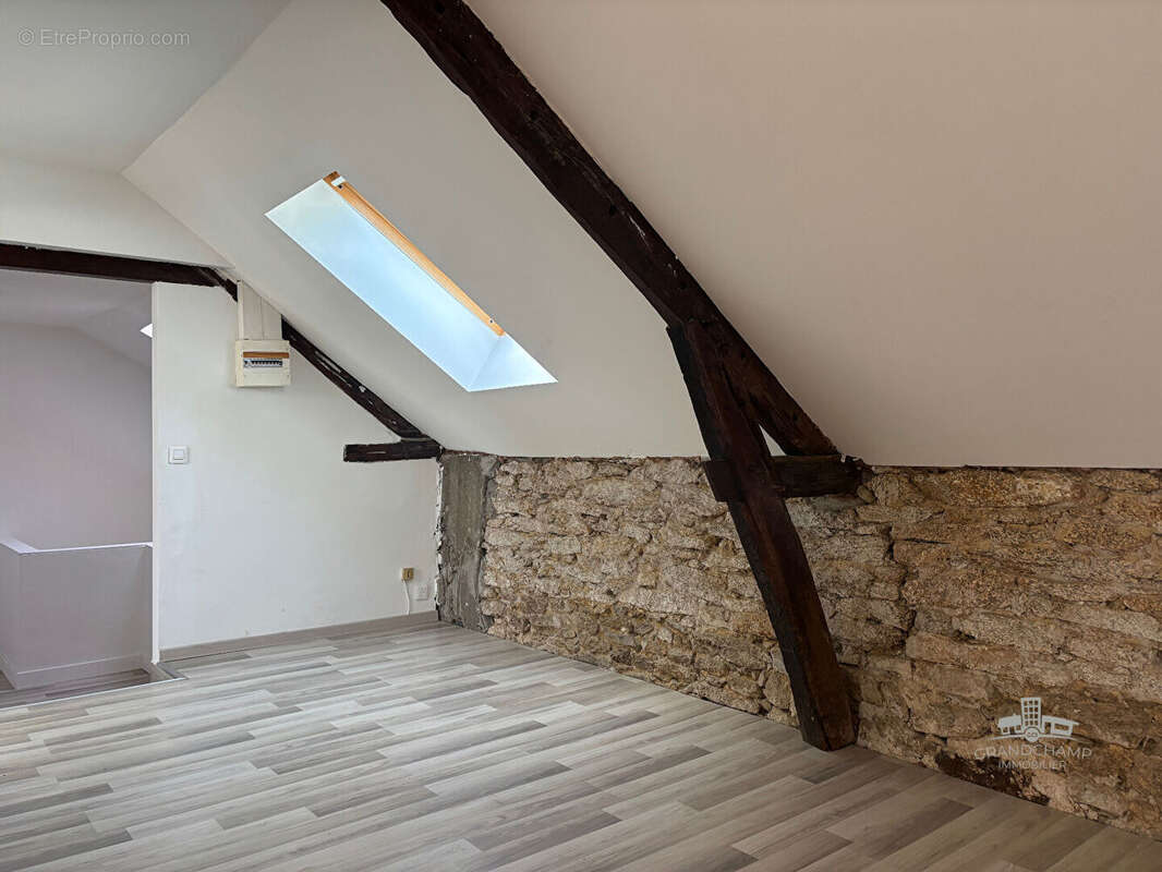 Maison à TREILLIERES