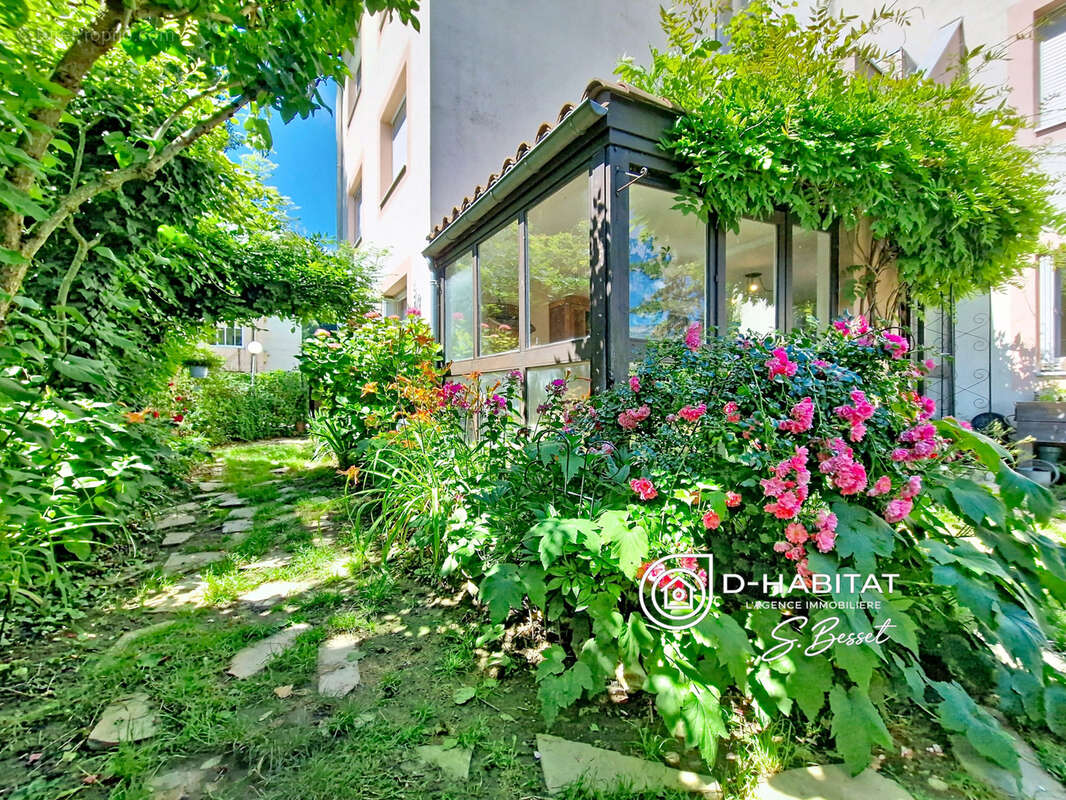 Appartement à GIERES