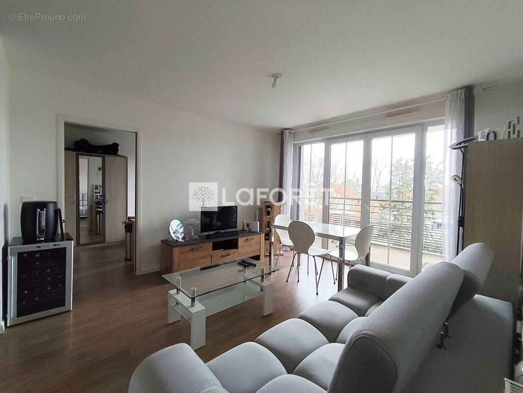 Appartement à JUVISY-SUR-ORGE