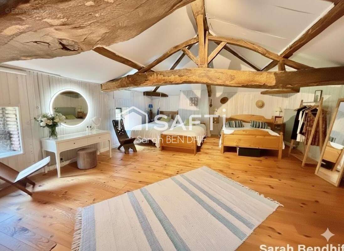 Photo 2 - Maison à LE TUZAN