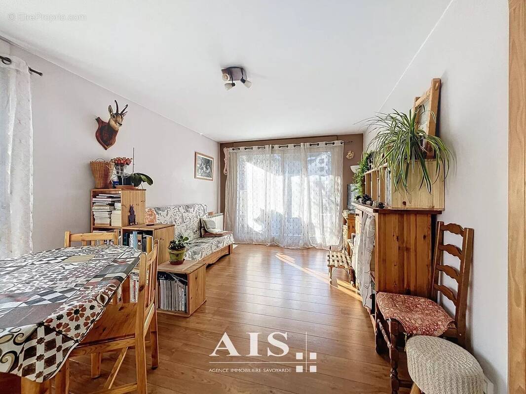 Appartement à SAINT-GERVAIS-LES-BAINS