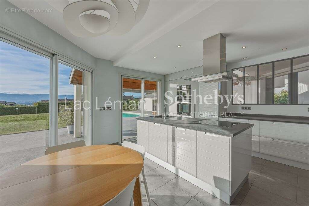 Propriété contemporaine à proximité du Lac Leman - photo 12