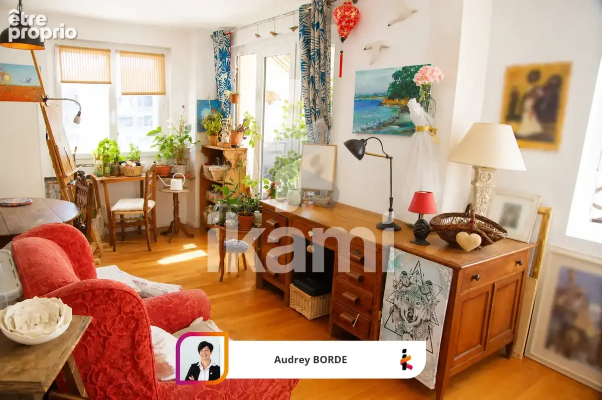 Saint-Marcellin - Appartement 3 pièces lumineux avec balcons, cave et garage possible - photo 3