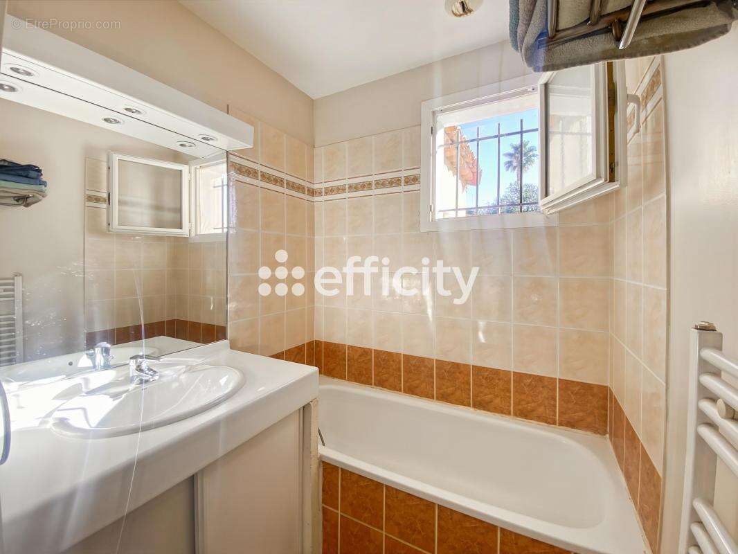 Maison à MARSEILLE-13E