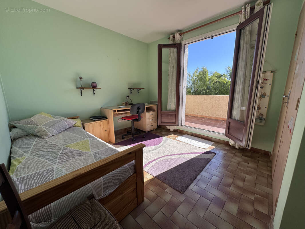 Maison à SOLLIES-VILLE