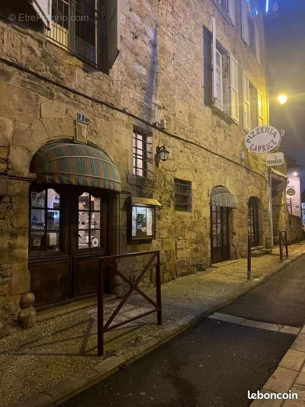 Saint-Céré : Fonds de commerce Pizzeria  - Emplacement Stratégique & Potentiel Inexploité - photo 18