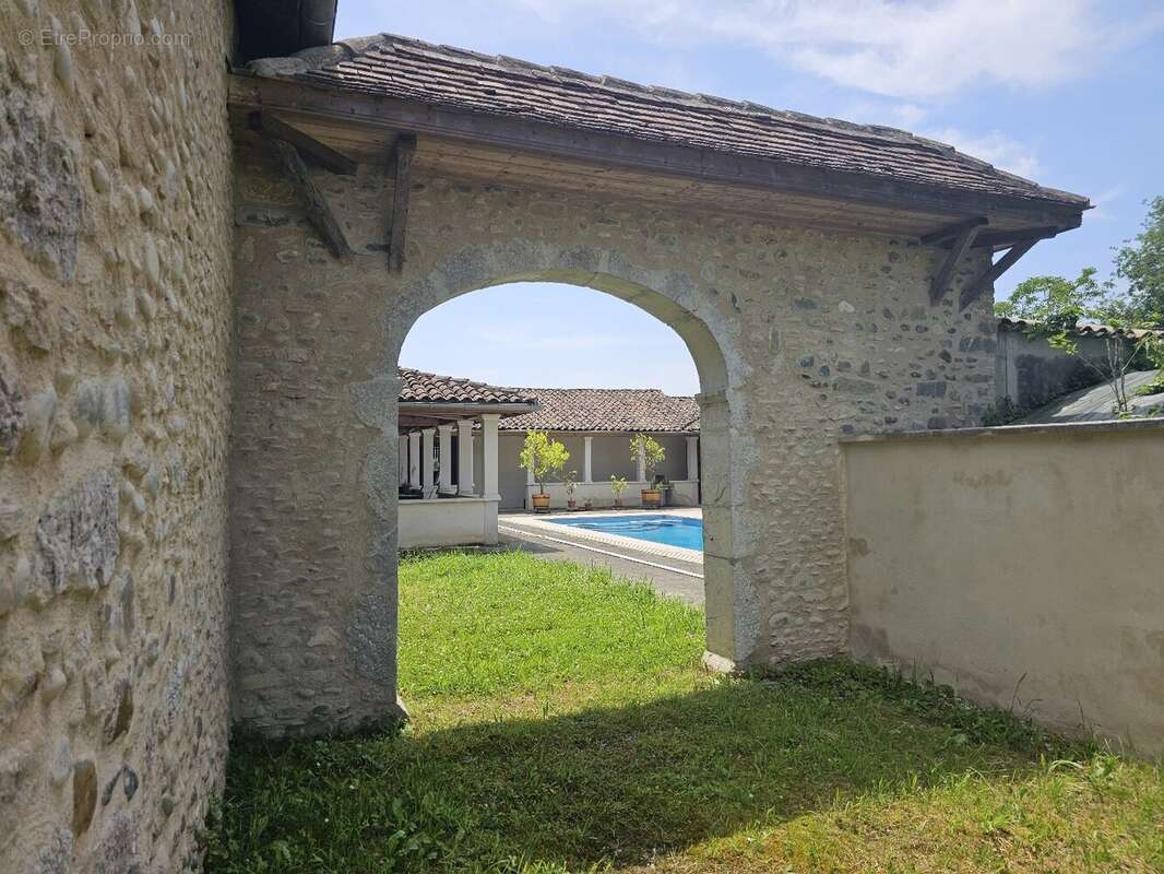 Maison à PUYOO