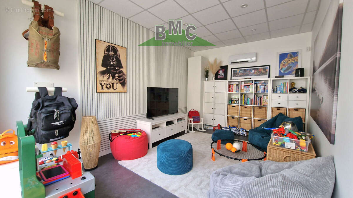 Appartement à LE PLESSIS-BOUCHARD