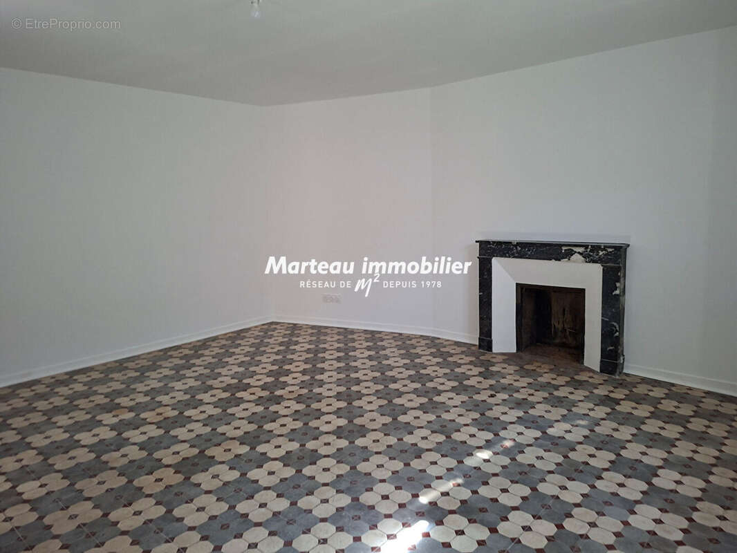 Maison à CONNERRE