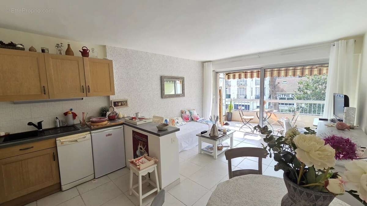 Appartement à CANNES