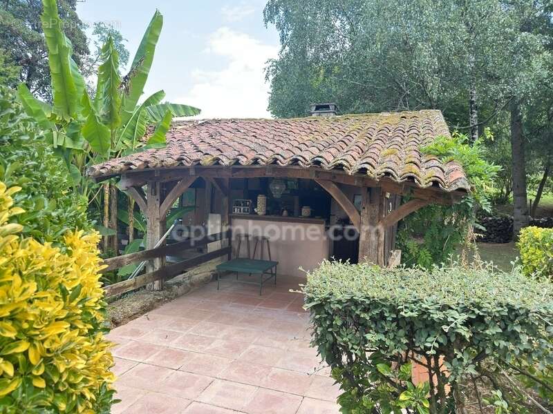 Maison à CAZAUBON