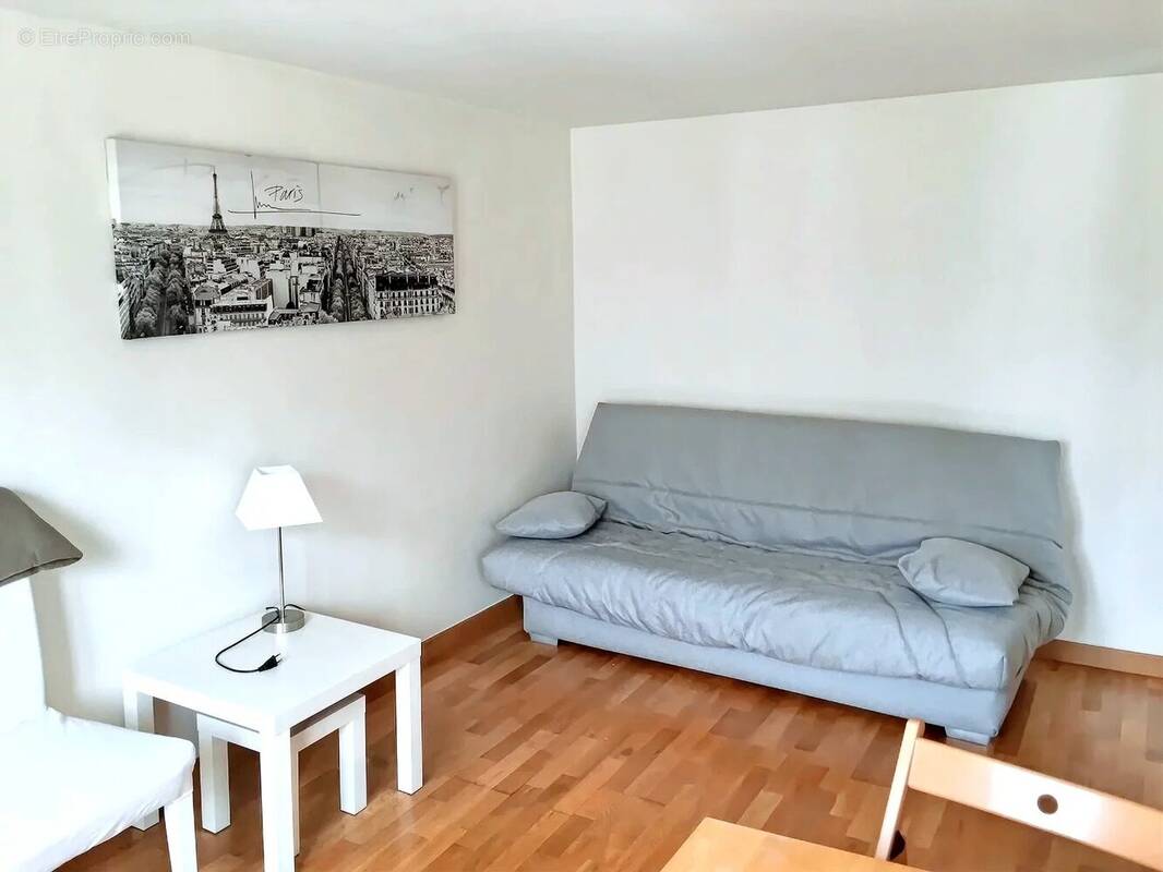 Appartement à PARIS-7E