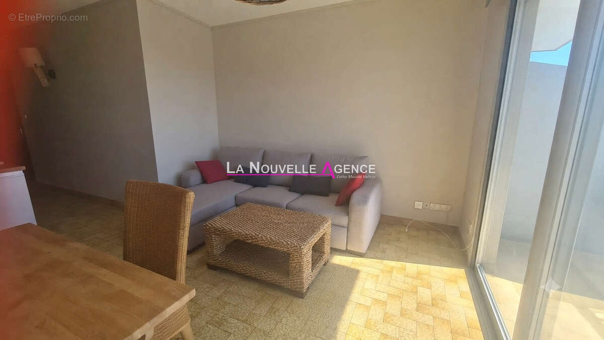 Appartement t2 traversant avec parking prive - photo 4