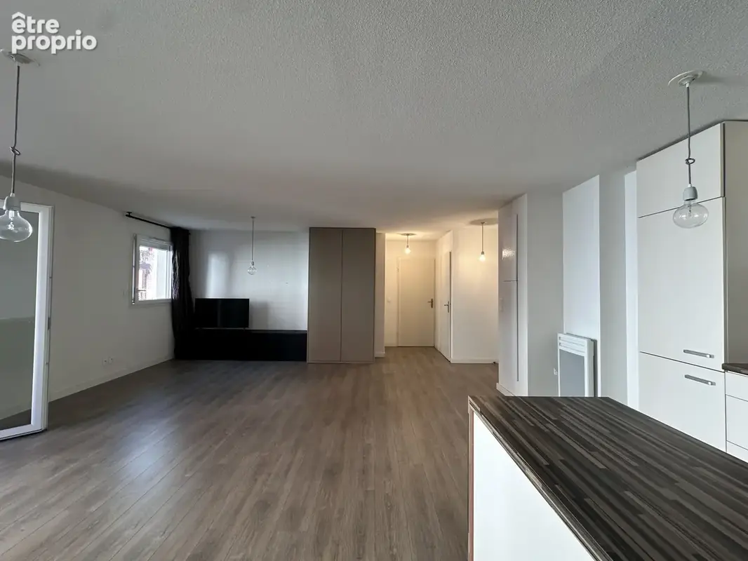 Sète, centre ville, appartement T2 de 60m2 avec terrasse, - photo 6