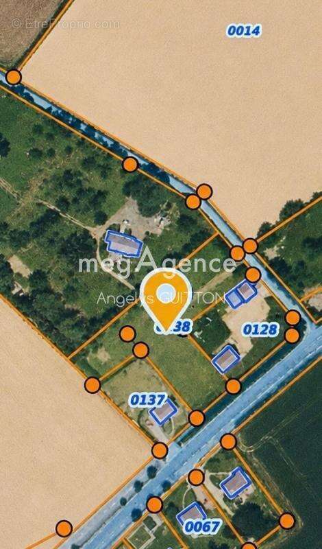 Terrain constructible de 3 478 m² à 10 minutes d'Alençon - photo 2