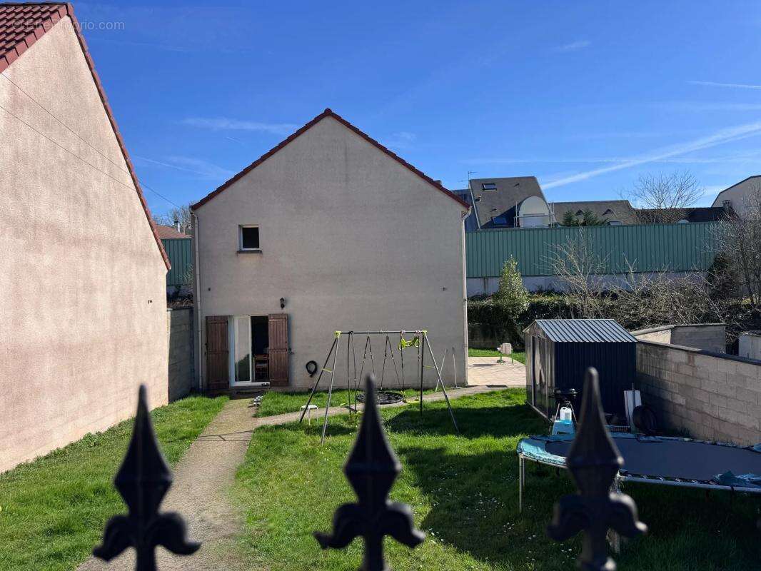 Maison à CLICHY-SOUS-BOIS