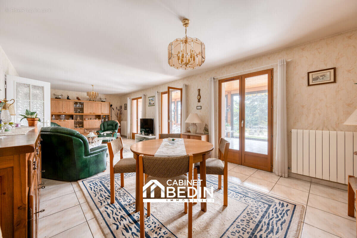 Maison à SAINT-MEDARD-EN-JALLES